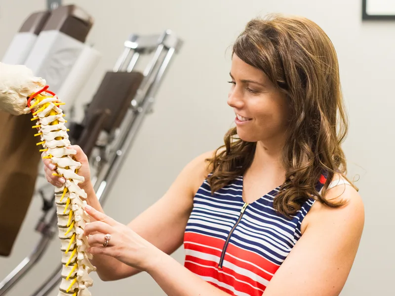 Full Circle Health treating wrist pain in Chesterfield